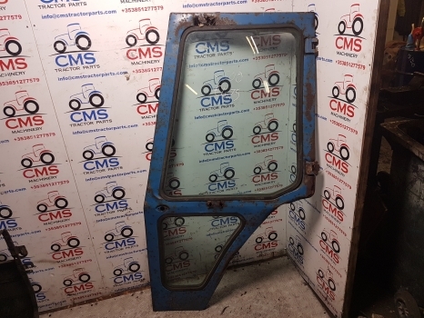Ford 7710, 6600 Tw10, Tw20 Q Cab Door Left Assembly D8nn9420125bc, D8nn9420125bb - Porta e peças de Trator: foto 1 Ford 7710, 6600 Tw10, Tw20 Q Cab Door Left Assembly D8nn9420125bc, D8nn9420125bb - Porta e peças de Trator: foto 1
