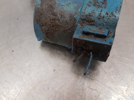 Ford 7840 Rear Differential Actuator Coupling F0nn2n456ae, F0nn2n456af, 82014572 - Diferencial de Trator: foto 4 Ford 7840 Rear Differential Actuator Coupling F0nn2n456ae, F0nn2n456af, 82014572 - Diferencial de Trator: foto 4
