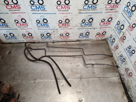 Ford 8340, 7840, 8240, Transmission Oil Cooler Pipes, Tubes 82006300, 82016764 - Radiador: foto 2 Ford 8340, 7840, 8240, Transmission Oil Cooler Pipes, Tubes 82006300, 82016764 - Radiador: foto 2