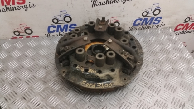Ford Dual Clutch Pressure Plate Assembly D8nn7502aa - Embreagem e peças de Trator: foto 1 Ford Dual Clutch Pressure Plate Assembly D8nn7502aa - Embreagem e peças de Trator: foto 1