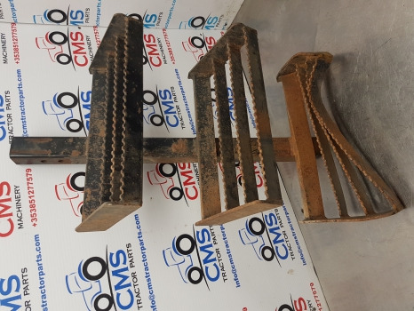 Ford New Holland 40, Ts ,ts110, 6640 Foot Step Assy Rhs 82008961,f0nn9420041bb - Estribo de Máquina agrícola: foto 4 Ford New Holland 40, Ts ,ts110, 6640 Foot Step Assy Rhs 82008961,f0nn9420041bb - Estribo de Máquina agrícola: foto 4