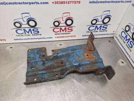 Ford New Holland 6610, 10 Series, Batterry Support Bracket D8nn10769db - Carroceria e exterior: foto 1 Ford New Holland 6610, 10 Series, Batterry Support Bracket D8nn10769db - Carroceria e exterior: foto 1