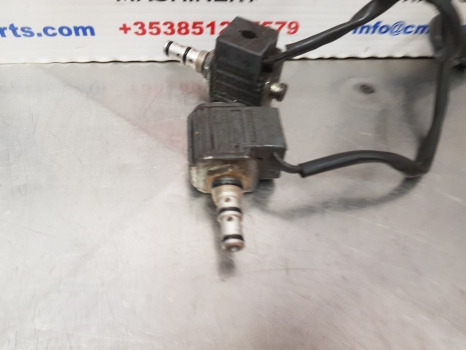 Ford New Holland 7740, 40, 30 Series Solenoid Valve Pair E9nnf674ab, 81867440 - Sensor: foto 2 Ford New Holland 7740, 40, 30 Series Solenoid Valve Pair E9nnf674ab, 81867440 - Sensor: foto 2