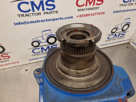 Ford Tw, 8630, 8530, Tw35 Front Axle Swivel Housing Lhs Zp4472354245, 83971636 - Eixo dianteiro: foto 4 Ford Tw, 8630, 8530, Tw35 Front Axle Swivel Housing Lhs Zp4472354245, 83971636 - Eixo dianteiro: foto 4