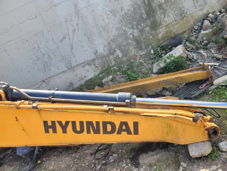 Hyundai Hx220lc Arm Ram Cylinder 31k6-50130, 31y1-45430, 31y1-28640gg - Cilindro hidráulico de Escavadeira: foto 1 Hyundai Hx220lc Arm Ram Cylinder 31k6-50130, 31y1-45430, 31y1-28640gg - Cilindro hidráulico de Escavadeira: foto 1