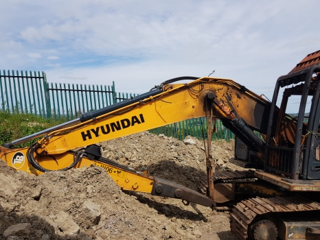 Hyundai Hx220lc Undercarriage, Uppercarriage, Boom, Hydraulic, Lift, Ram Parts - Motor e peças: foto 3 Hyundai Hx220lc Undercarriage, Uppercarriage, Boom, Hydraulic, Lift, Ram Parts - Motor e peças: foto 3