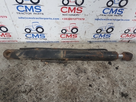 Jcb 2cx Showel Hydraulic Ram Cylinder 556/60084 - Cilindro hidráulico de Retroescavadeira: foto 1 Jcb 2cx Showel Hydraulic Ram Cylinder 556/60084 - Cilindro hidráulico de Retroescavadeira: foto 1