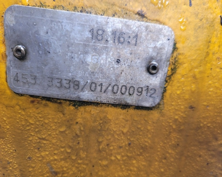 Jcb 530-105 Front axle differential unit complete 18.16/1 18.16:1, 18.16:1, 453/3338 - Eixo dianteiro de Máquina agrícola: foto 2 Jcb 530-105 Front axle differential unit complete 18.16/1 18.16:1, 18.16:1, 453/3338 - Eixo dianteiro de Máquina agrícola: foto 2