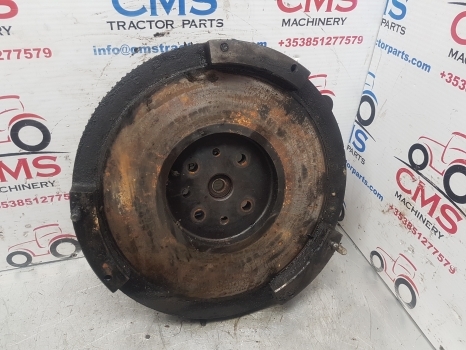 John Deere 3130, 3030, 1830, 2030, 2130 Flywheel At26482, Ar92508 - Volante do motor de Trator: foto 4 John Deere 3130, 3030, 1830, 2030, 2130 Flywheel At26482, Ar92508 - Volante do motor de Trator: foto 4