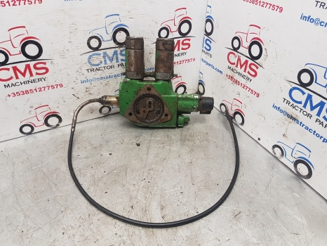 John Deere 6000 Series 6400 Hydraulic Spool Valve Al75842, 8506e - Hidráulica: foto 1 John Deere 6000 Series 6400 Hydraulic Spool Valve Al75842, 8506e - Hidráulica: foto 1