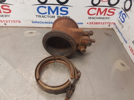 John Deere 6210r Pipe Conector Turbocharger R528456 - Turbocompressor de Trator: foto 1 John Deere 6210r Pipe Conector Turbocharger R528456 - Turbocompressor de Trator: foto 1