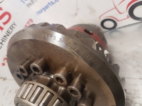 John Deere 6300, 6400 Front Bevel Gear Differential Al110341, L112197 4475305211 - Diferencial de Trator: foto 5 John Deere 6300, 6400 Front Bevel Gear Differential Al110341, L112197 4475305211 - Diferencial de Trator: foto 5