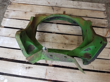 John Deere 6610, 6800, 6900, 6810 Premuim Support, Crossmember R112566, R117602 - Cabine e interior de Trator: foto 1 John Deere 6610, 6800, 6900, 6810 Premuim Support, Crossmember R112566, R117602 - Cabine e interior de Trator: foto 1