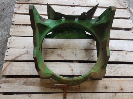 John Deere 6610, 6800, 6900, 6810 Premuim Support, Crossmember R112566, R117602 - Cabine e interior de Trator: foto 3 John Deere 6610, 6800, 6900, 6810 Premuim Support, Crossmember R112566, R117602 - Cabine e interior de Trator: foto 3