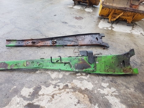 John Deere 6820, 6920, 7520, 7420 Main Frame, Mounting Pair Al159350, Al154605 - Cabine e interior de Trator: foto 1 John Deere 6820, 6920, 7520, 7420 Main Frame, Mounting Pair Al159350, Al154605 - Cabine e interior de Trator: foto 1