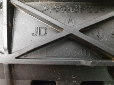 John Deere 6r 185, 6r Series, Combi Cooler Support L210940 - Radiador: foto 4 John Deere 6r 185, 6r Series, Combi Cooler Support L210940 - Radiador: foto 4