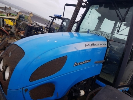 Landini Mythos 90, Mythos 100, Mythos 105 Hood Bonnet 3652905m92, 3652905m94 - Capô de Trator: foto 1 Landini Mythos 90, Mythos 100, Mythos 105 Hood Bonnet 3652905m92, 3652905m94 - Capô de Trator: foto 1