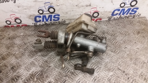 Landini Mythos Series 115 Brake Master Cylinders Kit 3666220m91 - Cilindro de freio de Trator: foto 3 Landini Mythos Series 115 Brake Master Cylinders Kit 3666220m91 - Cilindro de freio de Trator: foto 3