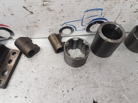 Landini Vision 80, 85, 90, 95, 100, 105 Transmission Assorted Parts 3649775 - Transmissão de Trator: foto 3 Landini Vision 80, 85, 90, 95, 100, 105 Transmission Assorted Parts 3649775 - Transmissão de Trator: foto 3