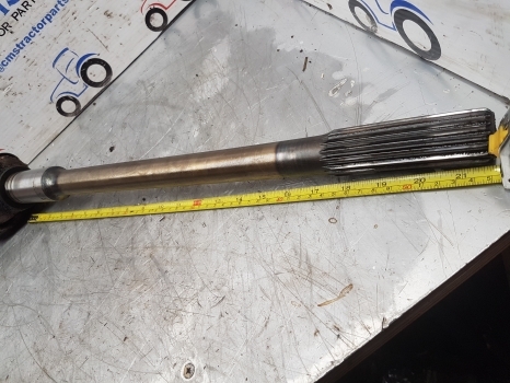 Landini Vision 80, 95, 105 Front Axle Drive Shaft Lhs 3557963m91 - Eixo cardan de Trator: foto 4 Landini Vision 80, 95, 105 Front Axle Drive Shaft Lhs 3557963m91 - Eixo cardan de Trator: foto 4