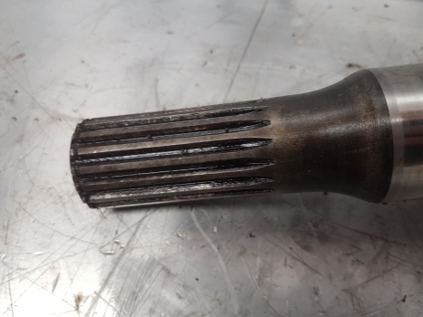 Landini Vision 80, 95, 105 Front Axle Drive Shaft Lhs 3557963m91 - Eixo cardan de Trator: foto 3 Landini Vision 80, 95, 105 Front Axle Drive Shaft Lhs 3557963m91 - Eixo cardan de Trator: foto 3