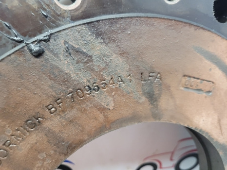 Landini X7-145, X7-185 Mccormick Xtx165, Xtx145 Brake Plate 709654a1, 709654a2 - Peças de freio de Máquina agrícola: foto 2 Landini X7-145, X7-185 Mccormick Xtx165, Xtx145 Brake Plate 709654a1, 709654a2 - Peças de freio de Máquina agrícola: foto 2