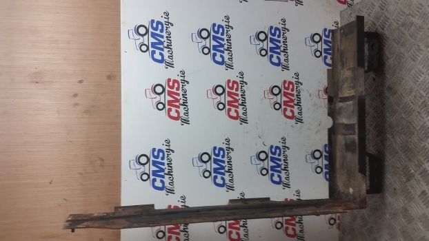 Manitou Mlt630t, Mlt634 120 Lsu, Mlt731 T Lsu, Mt732 Radiator Bracket Support - Sistema de arrefecimento de Trator: foto 2 Manitou Mlt630t, Mlt634 120 Lsu, Mlt731 T Lsu, Mt732 Radiator Bracket Support - Sistema de arrefecimento de Trator: foto 2