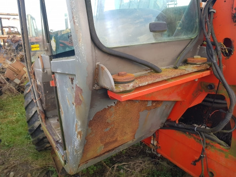 Manitou Mt 728.4 Complete Cab - Cabine: foto 2 Manitou Mt 728.4 Complete Cab - Cabine: foto 2