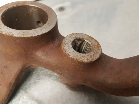 Massey Ferguson 100, 200 Series 50, 50b Fron Axle Steering Arm 1671335m1 - Direcção de Trator: foto 4 Massey Ferguson 100, 200 Series 50, 50b Fron Axle Steering Arm 1671335m1 - Direcção de Trator: foto 4