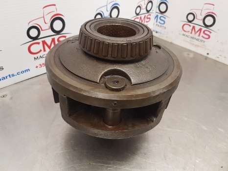 Massey Ferguson 290, 165, 168, 285, 690, Rear Axle Carrier 1864872m1, 1864872m2 - Eixo traseiro de Trator: foto 2 Massey Ferguson 290, 165, 168, 285, 690, Rear Axle Carrier 1864872m1, 1864872m2 - Eixo traseiro de Trator: foto 2