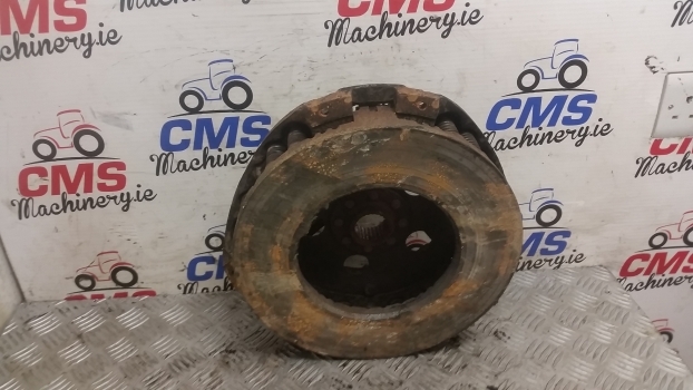 Massey Ferguson 290, 390, 590, 690 Clutch Pressure Plate 1867436m91 - Embreagem e peças de Trator: foto 3 Massey Ferguson 290, 390, 590, 690 Clutch Pressure Plate 1867436m91 - Embreagem e peças de Trator: foto 3