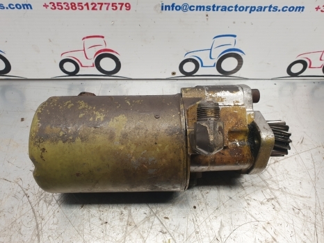 Massey Ferguson 290, 690, 670 Steering Pump 35104550, 1691156m93, 1666726m91 - Bomba de direção de Trator: foto 1 Massey Ferguson 290, 690, 670 Steering Pump 35104550, 1691156m93, 1666726m91 - Bomba de direção de Trator: foto 1