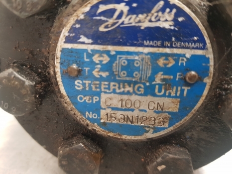 Massey Ferguson 30e Danfoss Orbital Steering Motor C100on, 150n1233 - Direcção de Trator: foto 3 Massey Ferguson 30e Danfoss Orbital Steering Motor C100on, 150n1233 - Direcção de Trator: foto 3