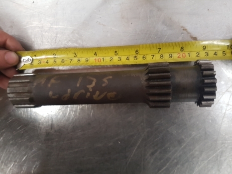 Massey Ferguson 50,135,150, 235, 595, 275, 290 Rear Pto Drive Shaft 886366m91 - Eixo cardan de Trator: foto 5 Massey Ferguson 50,135,150, 235, 595, 275, 290 Rear Pto Drive Shaft 886366m91 - Eixo cardan de Trator: foto 5