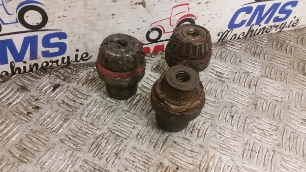 Massey Ferguson 6150, 6160 King Pin 3pc 3429319m1 - Direcção de Trator: foto 2 Massey Ferguson 6150, 6160 King Pin 3pc 3429319m1 - Direcção de Trator: foto 2