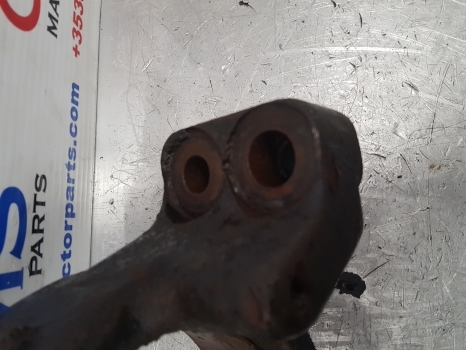 Mccormick Case Mxc, Mc Mc100 Front Axle Support Bracket Rear 138533, 318588a1 - Suspensão de Trator: foto 4 Mccormick Case Mxc, Mc Mc100 Front Axle Support Bracket Rear 138533, 318588a1 - Suspensão de Trator: foto 4