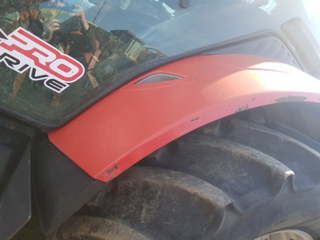 Mccormick X7.650 Cab Mudguard Fender Rear Kit - Para-lama de Trator: foto 2 Mccormick X7.650 Cab Mudguard Fender Rear Kit - Para-lama de Trator: foto 2
