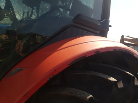Mccormick X7.650 Cab Mudguard Fender Rear Kit - Para-lama de Trator: foto 3 Mccormick X7.650 Cab Mudguard Fender Rear Kit - Para-lama de Trator: foto 3