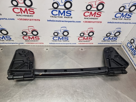 New Holland Case Steyr T6.145,t6, T7, Mxu, Maxxum T6.180 Door Hinge Lhs 87301643 - Porta e peças: foto 3 New Holland Case Steyr T6.145,t6, T7, Mxu, Maxxum T6.180 Door Hinge Lhs 87301643 - Porta e peças: foto 3