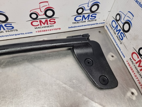 New Holland Case Steyr T6.145,t6, T7, Mxu, Maxxum T6.180 Door Hinge Lhs 87301643 - Porta e peças: foto 2 New Holland Case Steyr T6.145,t6, T7, Mxu, Maxxum T6.180 Door Hinge Lhs 87301643 - Porta e peças: foto 2