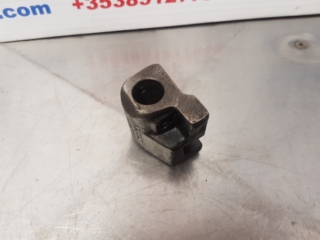 New Holland Fiat Ford L95, 60-66, 55-66, 70-76 Transmission Fork 5129522 - Transmissão de Trator: foto 3 New Holland Fiat Ford L95, 60-66, 55-66, 70-76 Transmission Fork 5129522 - Transmissão de Trator: foto 3