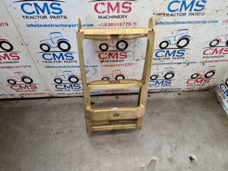 New Holland T5.120, T5, Case Farmall, Cab Footstep, Step Lhs 47655756 - Estribo: foto 4 New Holland T5.120, T5, Case Farmall, Cab Footstep, Step Lhs 47655756 - Estribo: foto 4