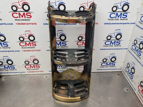 New Holland T5.120, T5, Case Farmall, Cab Footstep, Step Rhs 47876949 - Estribo: foto 1 New Holland T5.120, T5, Case Farmall, Cab Footstep, Step Rhs 47876949 - Estribo: foto 1