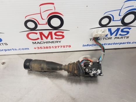 New Holland T5.95, T5.115, T5.105 Windshiel Wiper, Light Switch 84488625 - Sistema elétrico de Trator: foto 5 New Holland T5.95, T5.115, T5.105 Windshiel Wiper, Light Switch 84488625 - Sistema elétrico de Trator: foto 5