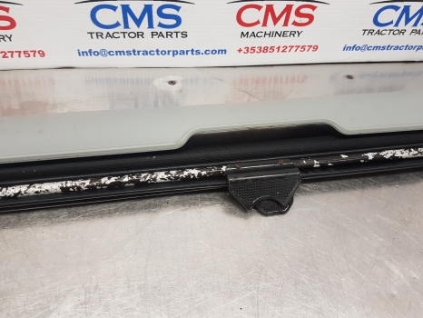 New Holland T5.95, T5, T4, Case Farmall, Luxxum Sun Visor 84324267, 84330758 - Cabine e interior de Trator: foto 3 New Holland T5.95, T5, T4, Case Farmall, Luxxum Sun Visor 84324267, 84330758 - Cabine e interior de Trator: foto 3