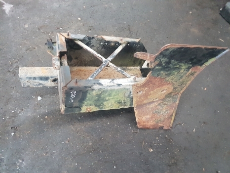 New Holland T7.200, T7.170, T7.185 Battery Box 84402058, 84402062 - Bateria automotiva de Trator: foto 5 New Holland T7.200, T7.170, T7.185 Battery Box 84402058, 84402062 - Bateria automotiva de Trator: foto 5