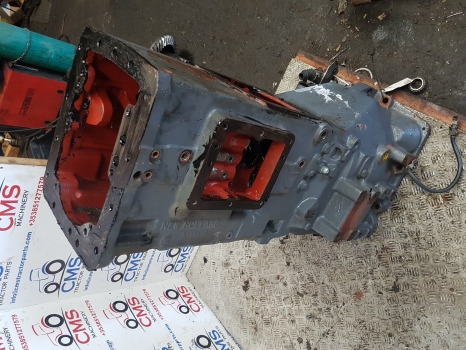 New Holland Tm, 60 Transmission Housing 5164693, 5181429, 5183646, 47125543 - Caixa de câmbio: foto 2 New Holland Tm, 60 Transmission Housing 5164693, 5181429, 5183646, 47125543 - Caixa de câmbio: foto 2