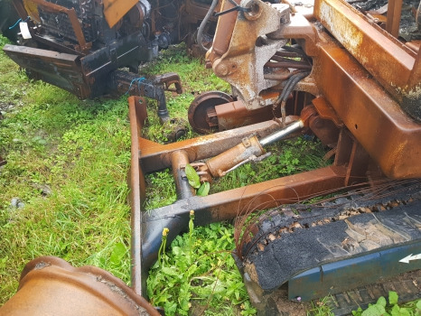 Kubota K 030 Engine, Frame, Undercarriage, Hydraulic, Engine Parts - Peça de reposição de Escavadora de rastos: foto 4 Kubota K 030 Engine, Frame, Undercarriage, Hydraulic, Engine Parts - Peça de reposição de Escavadora de rastos: foto 4