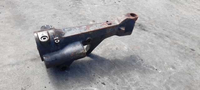 Same Deutz Agrotron 150 Front Half Axle Housing Right 0441502, 44754061551 - Eixo dianteiro de Trator: foto 1 Same Deutz Agrotron 150 Front Half Axle Housing Right 0441502, 44754061551 - Eixo dianteiro de Trator: foto 1