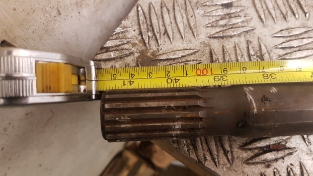 Same Rubin 120 Iron, Silver, Titan Pto Drive Clutch Shaft 0.008.5261.0/30 - Transmissão de Trator: foto 2 Same Rubin 120 Iron, Silver, Titan Pto Drive Clutch Shaft 0.008.5261.0/30 - Transmissão de Trator: foto 2